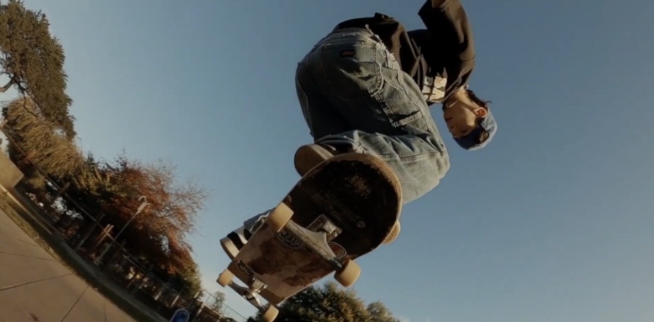 Paris, France Skateboard video (short experimental video)